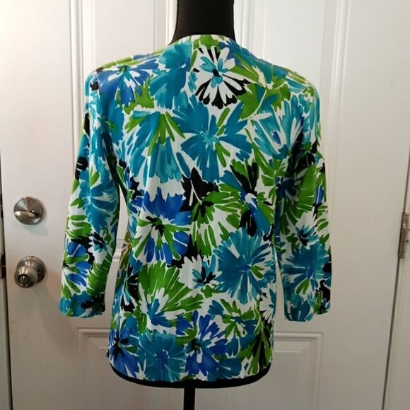 Josephine Studio printed button front top - Picture 6 of 8